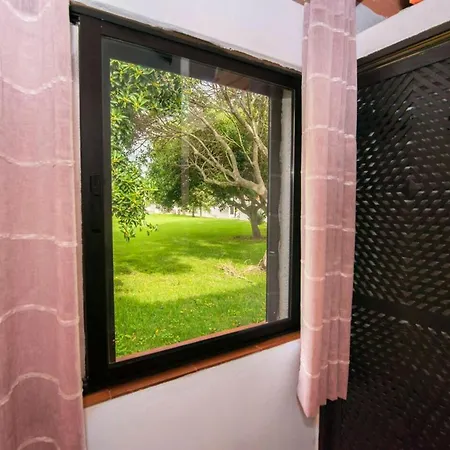 One Bedroom Property With Shared Pool And Terrace At таvira 1 Km Away From The Beach *