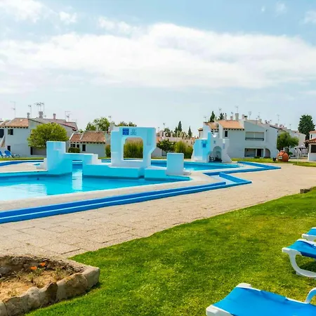 Сasa de vacaciones One Bedroom Property With Shared Pool And Terrace At таvira 1 Km Away From The Beach Tavira