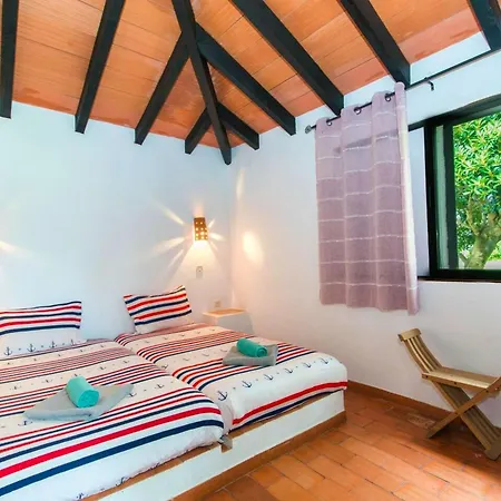 One Bedroom Property With Shared Pool And Terrace At таvira 1 Km Away From The Beach Дом отдыха